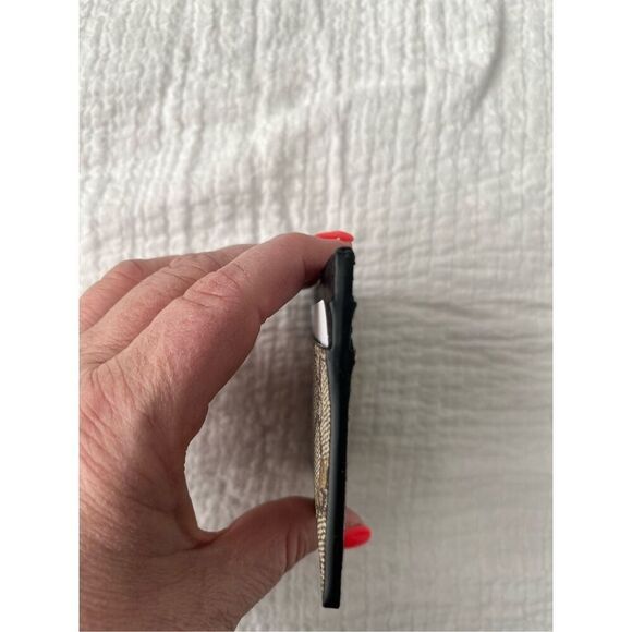 Gucci Black and Gold Card Holder - Picture 6 of 8